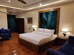 Royal Mansion Hotel