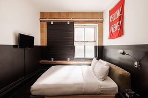 The Clyde Hotel Portland by Kasa Living