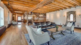 Downtown Rockstar Residence