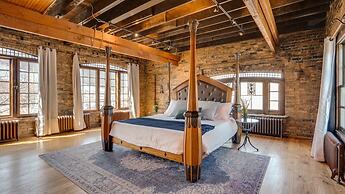 Downtown Rockstar Residence