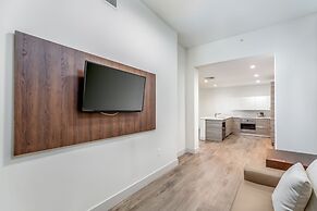 Stylish Private Beach Condo Hollywood