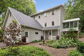 Hazeltine Hideaway