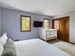 Hazeltine Hideaway