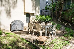Knowmad Hideaway