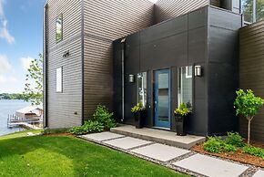 Lakefront Luxury