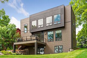 Lakefront Luxury
