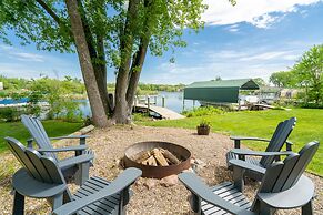 Lakefront Retreat