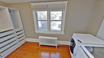 Linden Hills Luxury Charmer