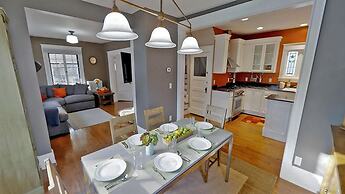 Linden Hills Luxury Charmer