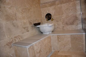 Bella Vista Stone House