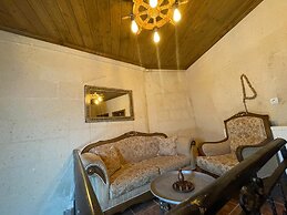 Bella Vista Stone House