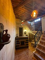 Bella Vista Stone House