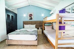 Los Veleros STHotels