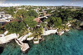 Sun Reef Village on Sea
