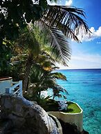 Sun Reef Village on Sea