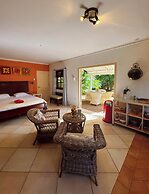 Sun Reef Village on Sea
