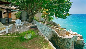 Sun Reef Village on Sea