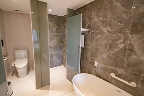 Golden Tulip FAB Hotel