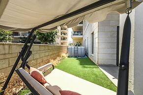 Stylish Coastal Oasis by Sea N' Rent