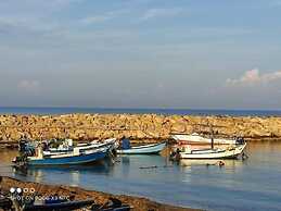 Stylish Coastal Oasis by Sea N' Rent