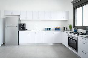 Stylish Coastal Oasis by Sea N' Rent