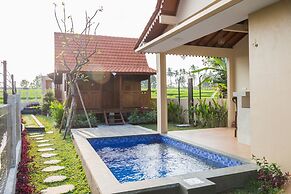 Victory Munggu by ecommerceloka