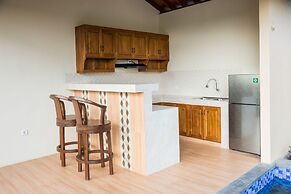 Victory Munggu by ecommerceloka