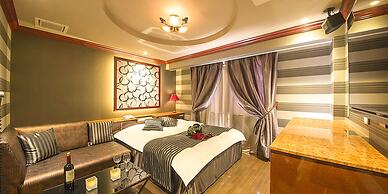 Qt HOTEL - Adults Only