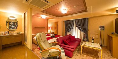 Qt HOTEL - Adults Only