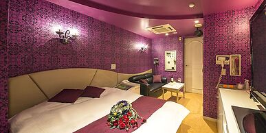 Qt HOTEL - Adults Only