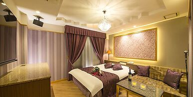 Qt HOTEL - Adults Only