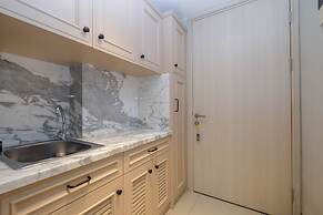 Cozy And Strategic Studio At Springlake Summarecon Apartment