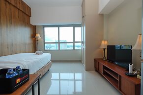 Cozy And Strategic Studio At Springlake Summarecon Apartment