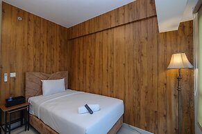 Cozy And Strategic Studio At Springlake Summarecon Apartment