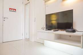 Comfort Living And Minimalist 1Br At Bassura City Apartment