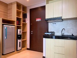 Nice And Strategic 1Br At Sky Terrace Apartment