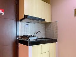 Nice And Strategic 1Br At Sky Terrace Apartment