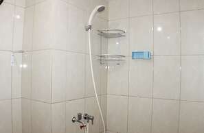 Modern And Cozy Studio At Springlake Summarecon Bekasi Apartment