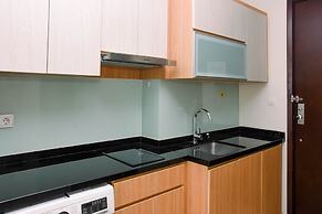 Fancy And Nice Studio Room At Menteng Park Apartment