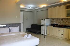 Fully Furnished And Spacious Studio At Green Bay Pluit Apartment