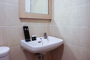 Fully Furnished And Spacious Studio At Green Bay Pluit Apartment