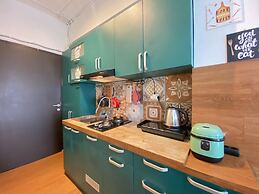 Bohemian Beauty Studio Room At Grand Asia Afrika Apartment