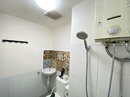 Bohemian Beauty Studio Room At Grand Asia Afrika Apartment