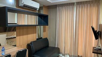 Nice And Comfort 1Br At Sky Terrace Apartment