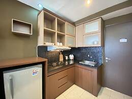 Well Furnished 2Br At Suites @Metro Apartment