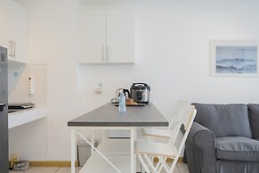 Comfort 2Br Apartment At M-Town Residence