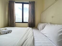 Bright 2Br At Tamansari Panoramic Apartment