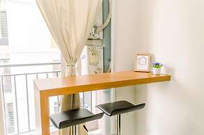 Cozy Living 2Br At Serpong Greenview Apartment