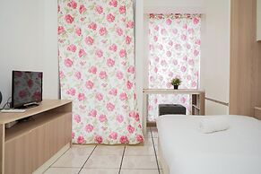 Nice And Comfort Studio At M-Town Residence Apartment