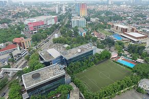 Elegant And High Floor 2Br Apartment At Royal Olive Residence